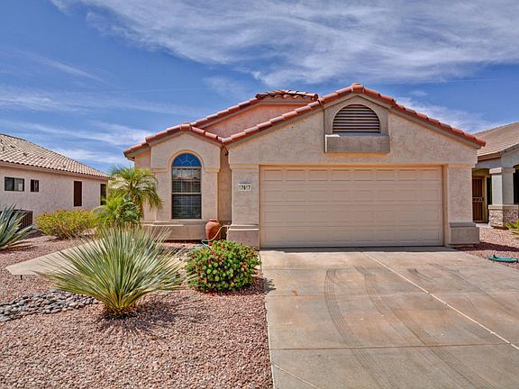 2nd image of 17617 W Ingleside Dr