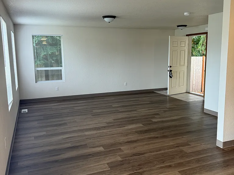 8146 Union Mills Rd SE #A — Photo 7