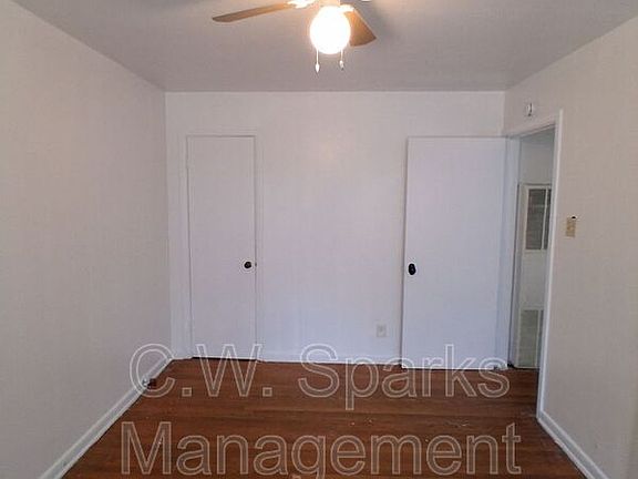 3rd image of 3021 Avon St