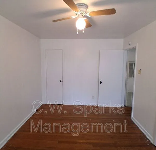 3021 Avon St — Photo 3