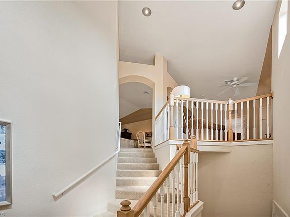 3rd image of 28250 Lisbon Ct Unit 2721