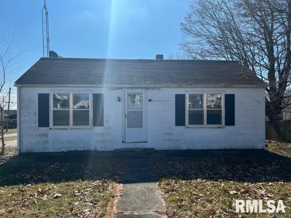 236 E South St, Astoria, IL 61501