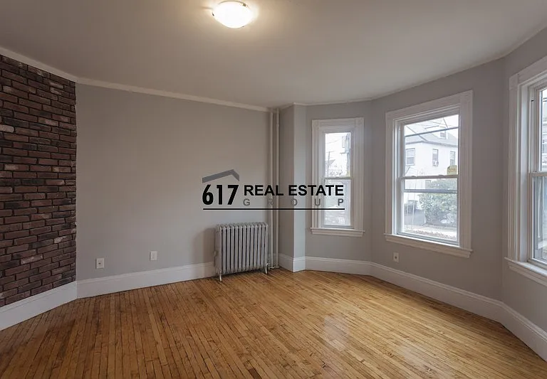 38 Cherry St #1 — Photo 4