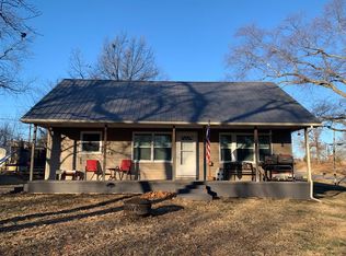 100 S 1st St, El Dorado Springs, MO 64744