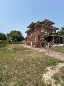 79 Tennyson St, Highland Park, MI, 48203