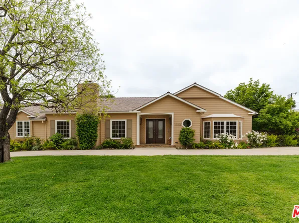 17150 Weddington St, Encino, CA 91316