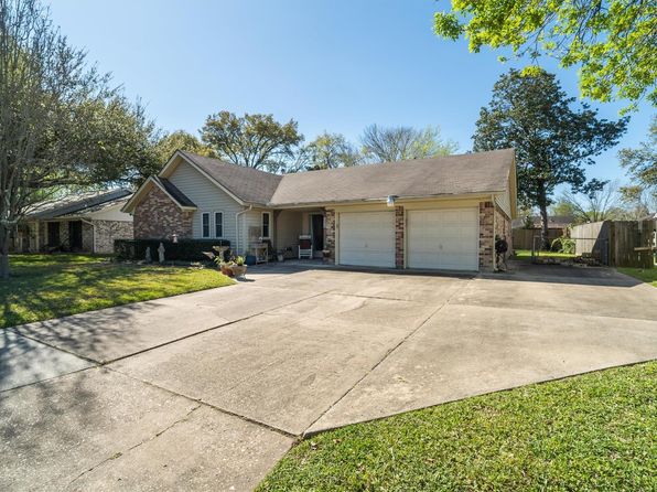 5014 Camden Ln, Pearland, TX 77584