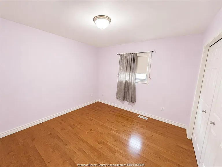4665 Fontana Ave — Photo 8