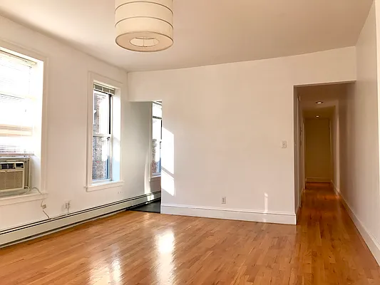 Rented by Compass | media 10