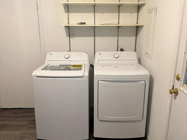 111 Edge Ln — Photo 14