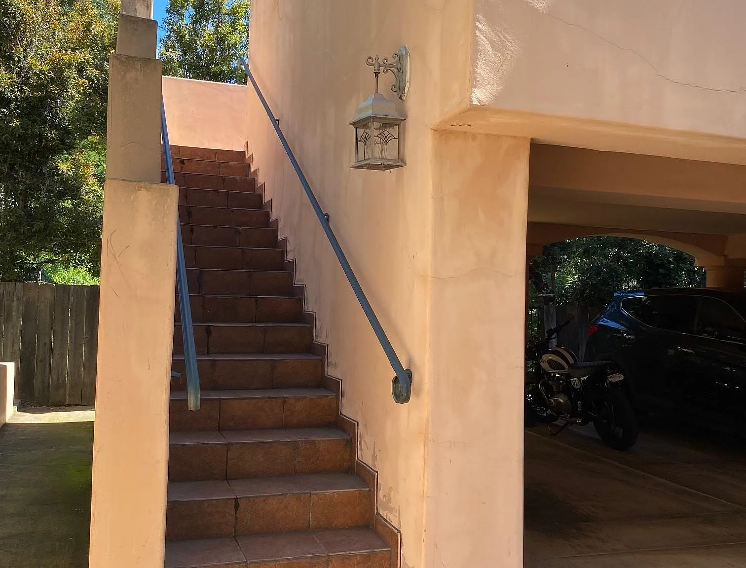 3 bed, 2000 sqft, $5,600 — Photo 2