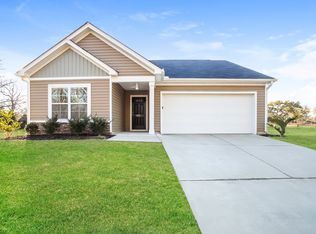 1217 Lakeshore Dr, Camden, SC 29020