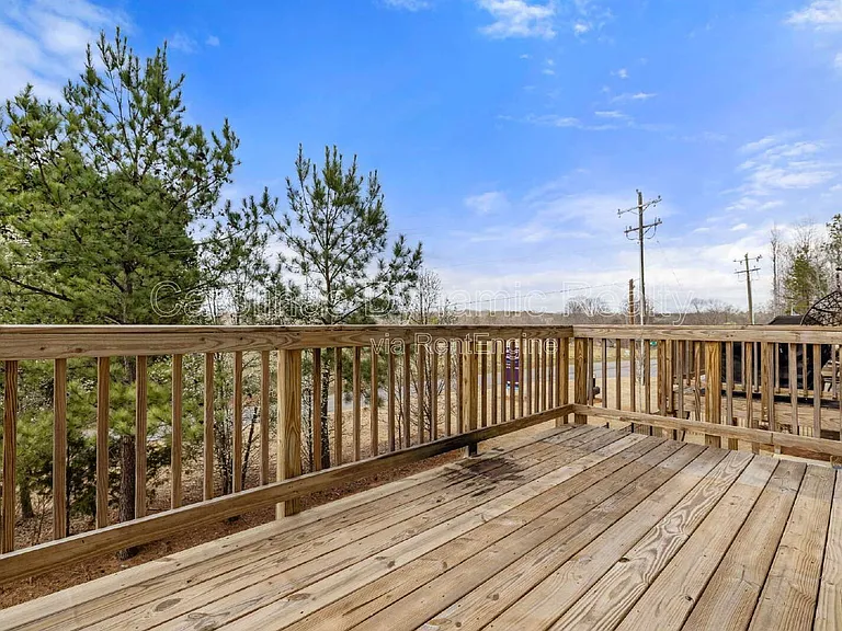 6985 Waterstone Dr — Photo 33