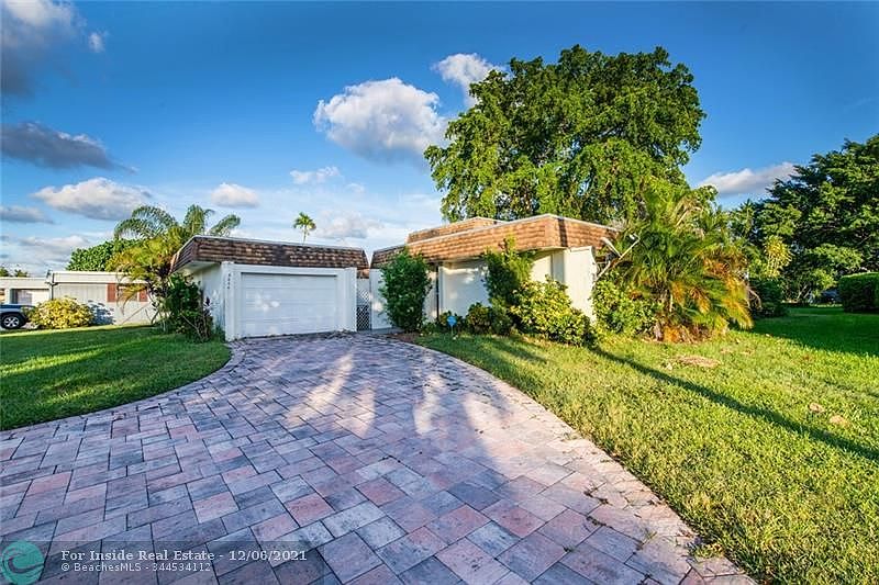 1st image of 5604 Mulberry Dr