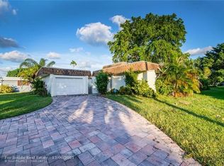 5604 Mulberry Dr, Fort Lauderdale, FL 33319