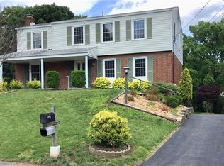 709 Mica Dr, Allison Park, PA