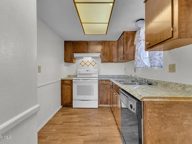 10537 Gran Cima Ln #D — Photo 7