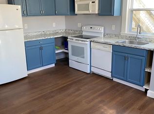 11 Prospect St #1, Pawcatuck, CT 06379