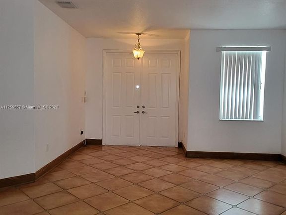 4th image of 11242 NW 74th Ter #11242