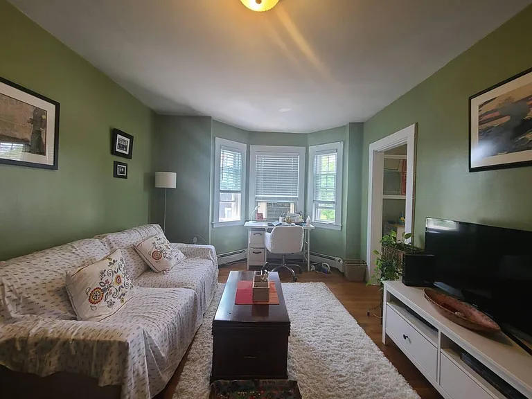 364 K St #3 — Photo 9