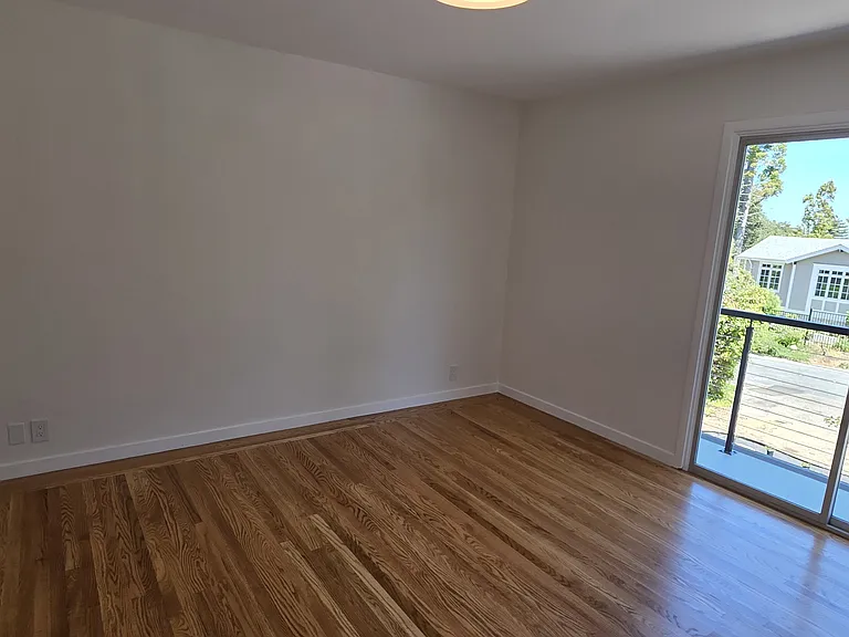 2222 Oakdale Rd — Photo 17