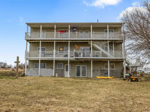 7651 Jesup St, Indianola, IA 50125