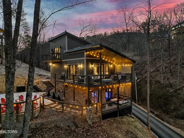 3102 Mitzi Way, Sevierville, TN 37862
