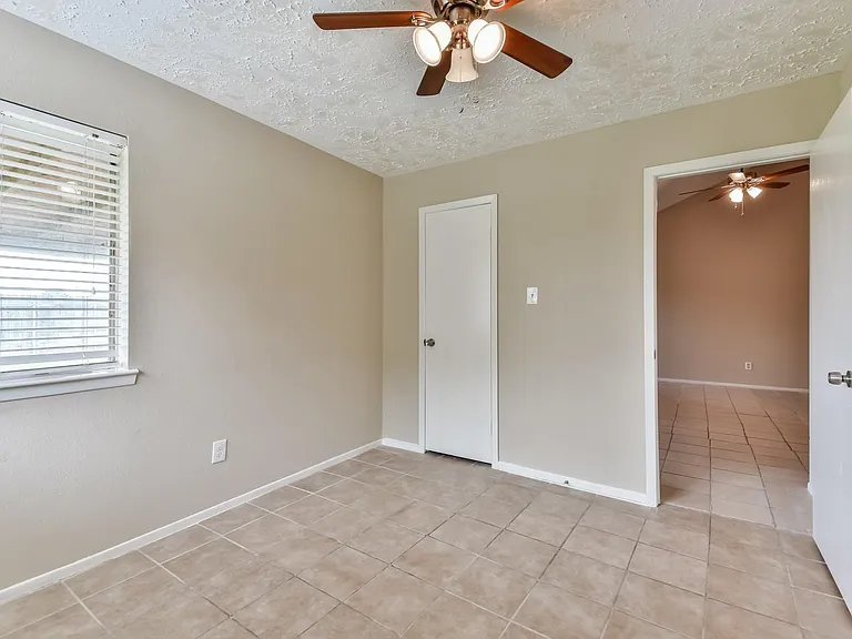 9503 Bent Spur Ln — Photo 20