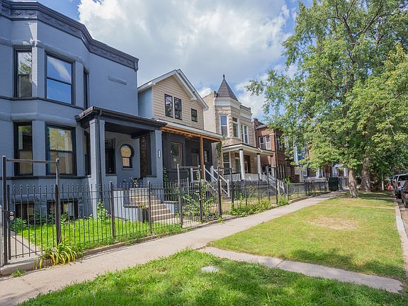 2nd image of 6642 S Drexel Ave