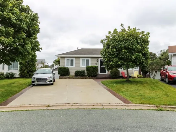 11 Amber Place, Mount Pearl, NL A1B3K3