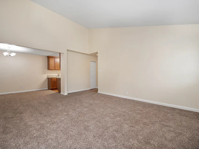 Rollingwood Condominium Rentals — Photo 51