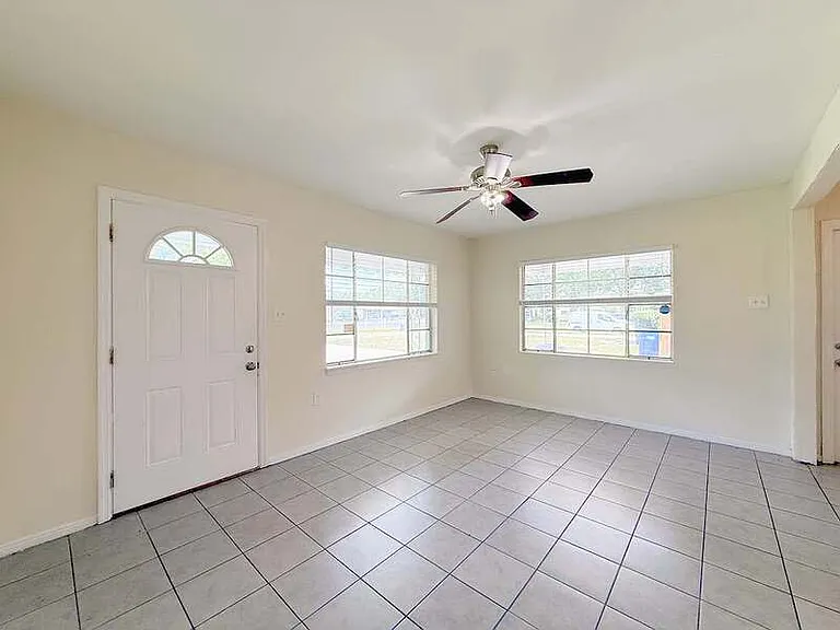 1318 Divot Ln — Photo 15