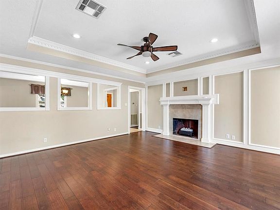 5th image of 13210 Isbell Dr