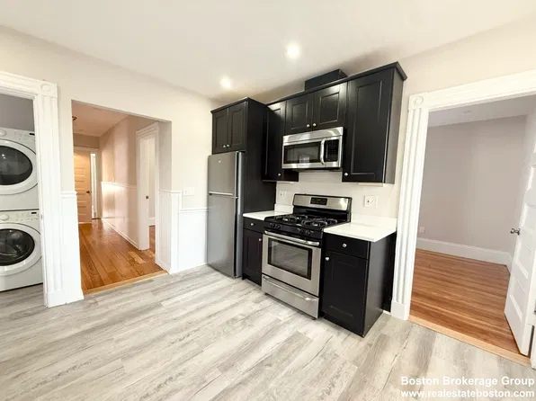 71 Saxton St, Boston, MA