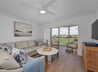 57 High Point CIR W #403, NAPLES, FL 34103