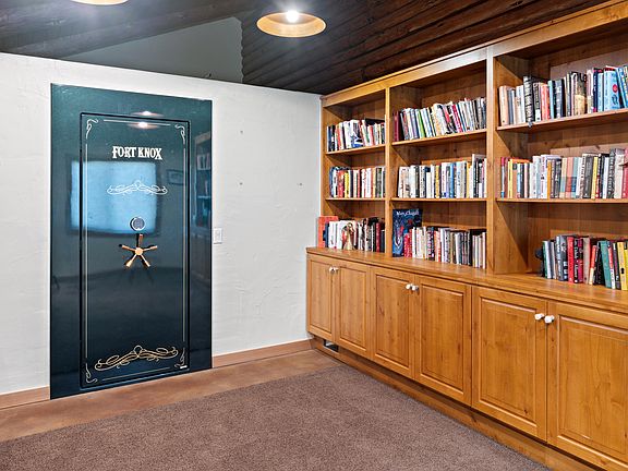 30th image of this home