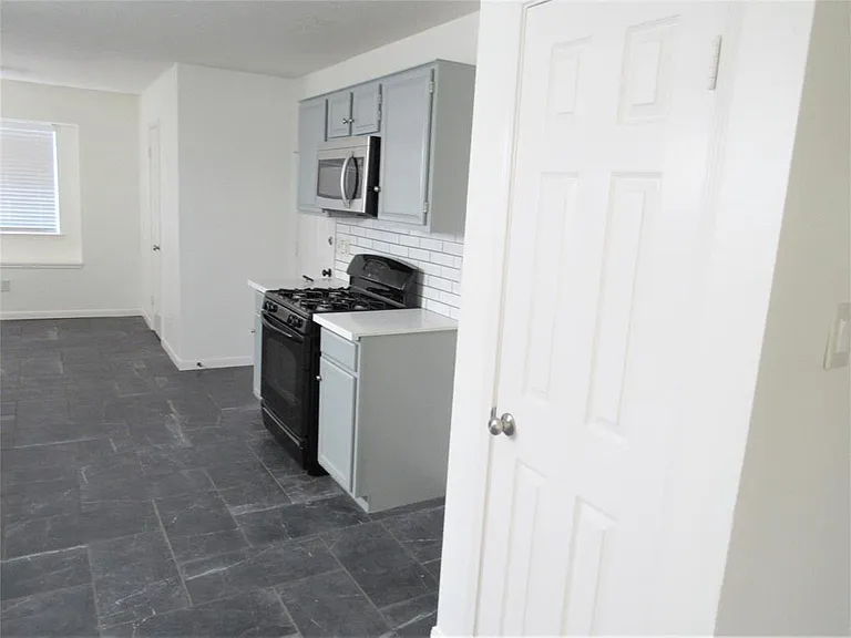 18822 Timber Way Dr — Photo 6