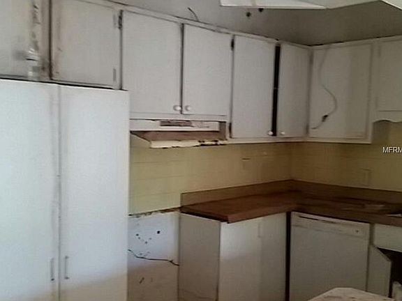 5th image of 140 Gregory Dr