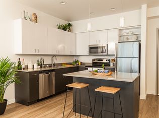 504 5th Ave S APT 504, Seattle, WA 98104