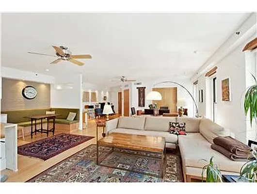 Rented by Douglas Elliman | media 27
