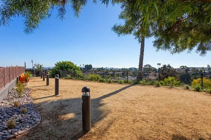 Expansive Grounds
