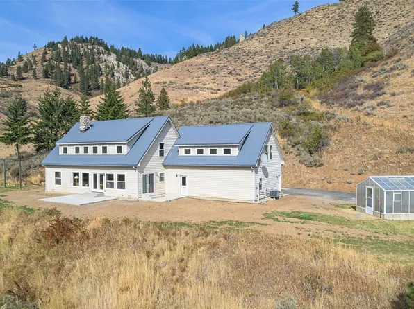 9375 N Fork Road, Cashmere, WA 98815