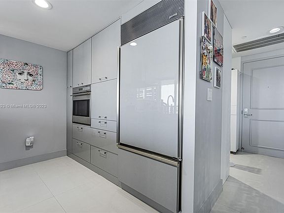 3rd image of 495 Brickell Ave APT 4304