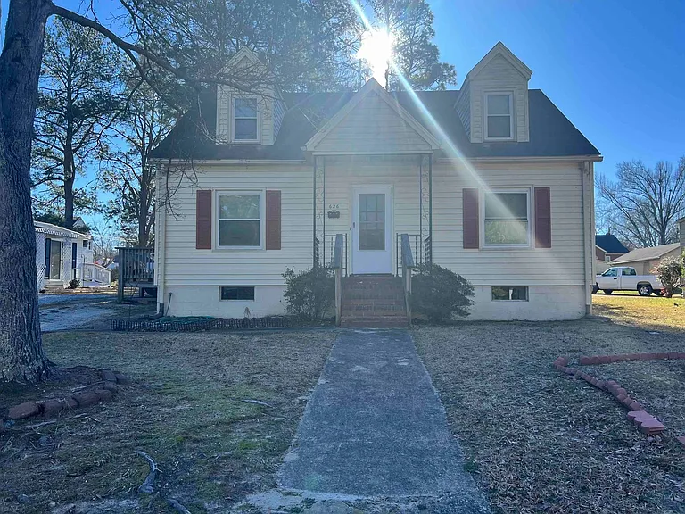 626 N Lunenburg Ave — Photo 11