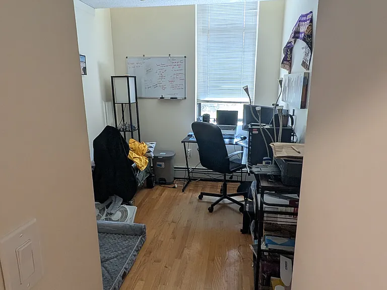 60 Gibson St #210 — Photo 18