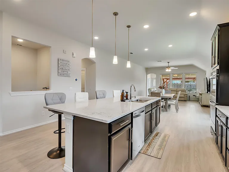 27997 Lone Hollow Ln — Photo 25