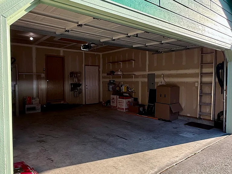 2-car garage