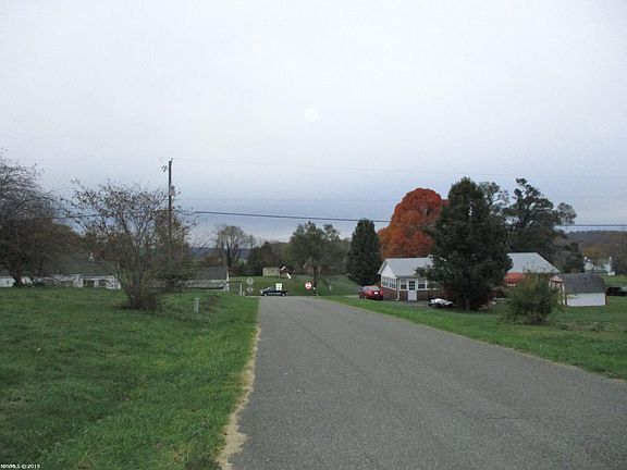 5th image of 3126 Quesenberry Pl