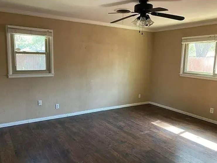 2201 Crescent Dr — Photo 14