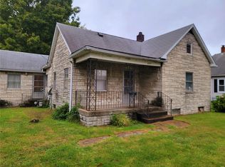 837 N Edwardsville St, Staunton, IL